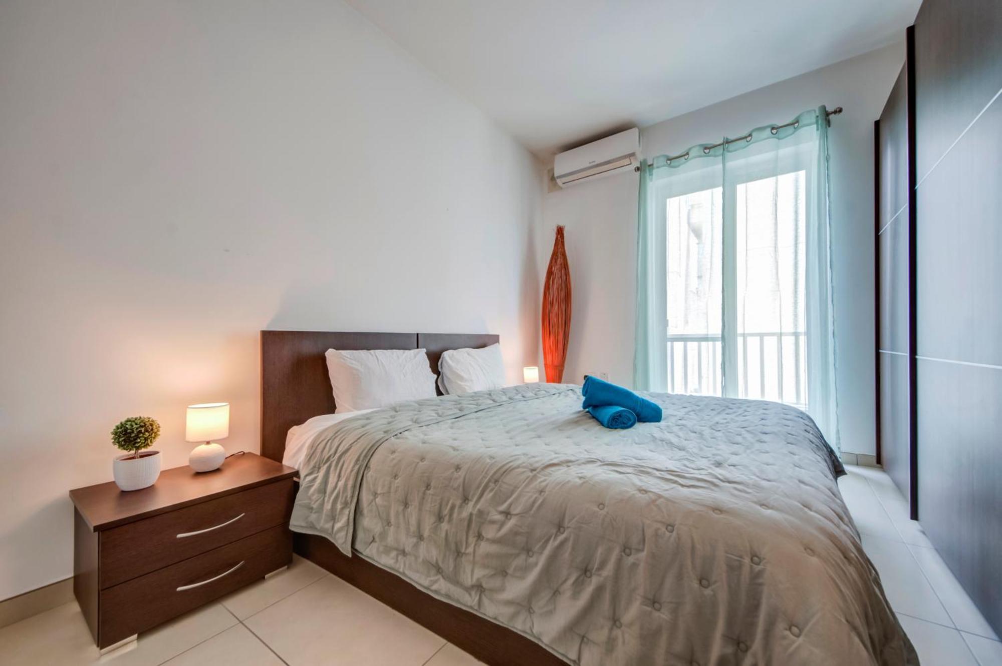 Modern 2Br Apt With Balconies In St Julians, Paceville - Apt 5 By Vaganza St. Julian's Exteriör bild
