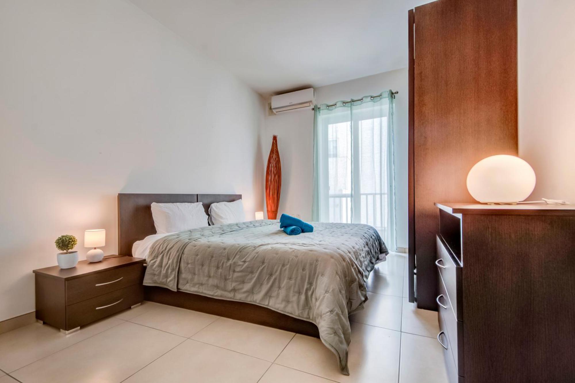 Modern 2Br Apt With Balconies In St Julians, Paceville - Apt 5 By Vaganza St. Julian's Exteriör bild